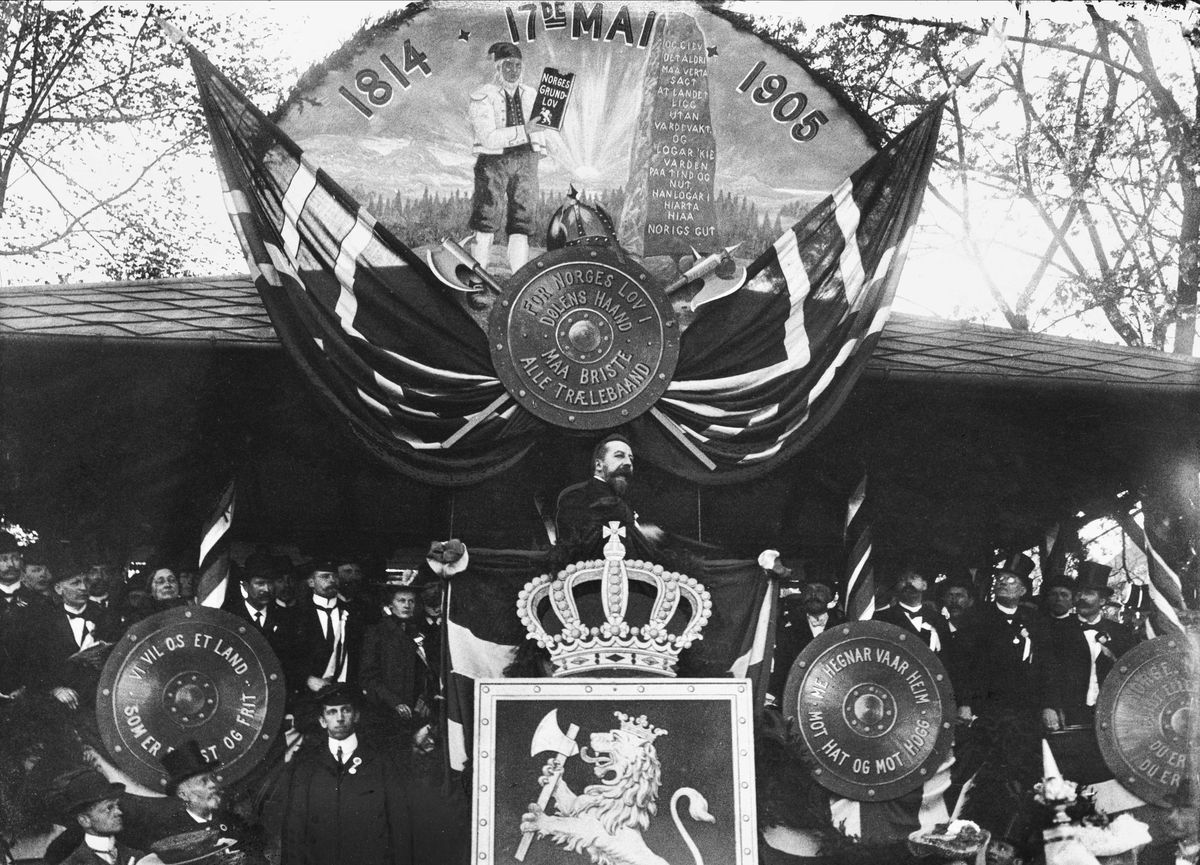 Christian Michelsen taler på Akershus festning 17. mai 1905